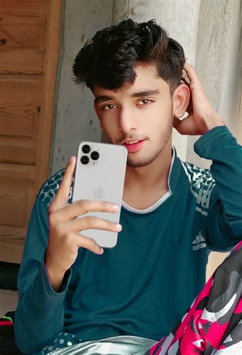 pathan xxx boy|Cute Pakistani phatan boy sex and play himself.